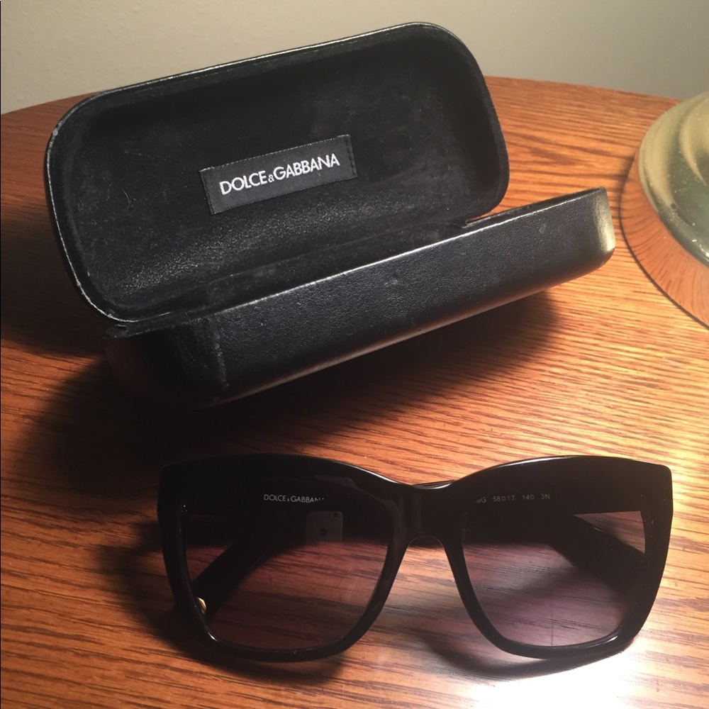 D&G SUNGLASSES